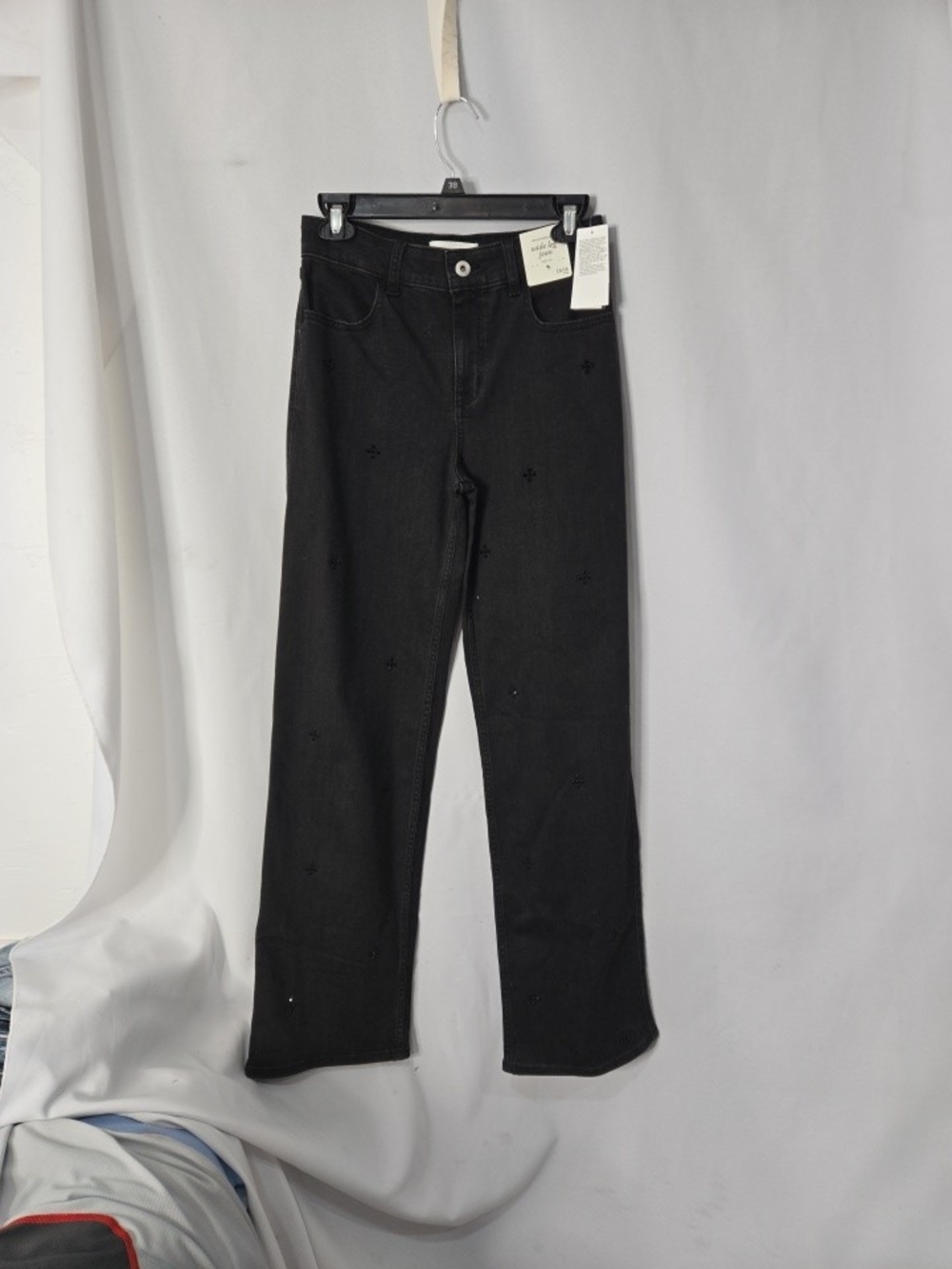 abercrombie kids black Low-rise wide leg jeans w/ Rhinestones Lg Teens, Sm Women